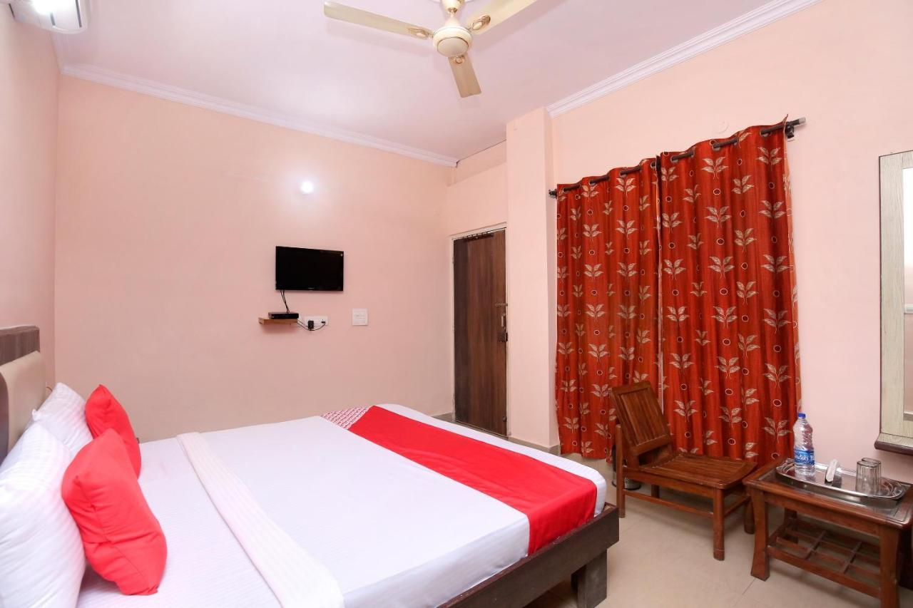 Oyo 24423 Hotel Royal Sohana Bagian luar foto